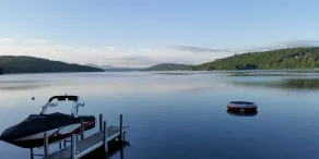 Beautiful Lake Winnipesaukee Waterfront auf Meredith Bay - Image 5