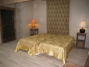 Renovated Cobbler's Cottage with Terrace - Cozy Village Retreat near Nancy - Image 4