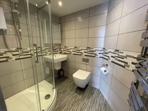 The Marlborough Sea View Holiday Apartments - Image 2