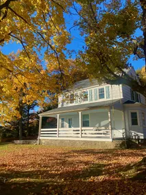 Charming vintage cottage in Skytop - perfect for intimate or large gatherings! - Image 4