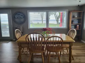 Beautiful Sunrises and Lakefront Views! - Image 4