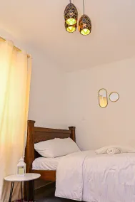 Highway views full furnished 1-bedroom apartments at OJ-Membley - Image 4