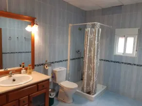 Casa con Piscina - Image 5