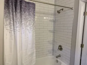 Your Private Urban Getaway Home  minutes to Uptown Charlotte NC 3beds, 2 bath - Image 3