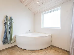 5 Star Holiday Home in Tarm - Image 4