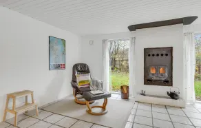 4 Bedroom Beautiful Home In Spøttrup - Image 2