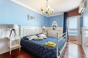 Holiday Apartment 'Beautiful 3 Bedrooms Wifi Sea View' with Sea View, Wi-Fi and Air Conditioning - Image 5