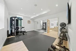 Gorgeous house with heated pool, Gym, JEEP Rental - Image 2