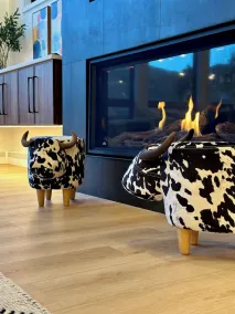 Luxe Vail! 5 minutes to town. Dual Primary - Hot Tub - Free Ski Bus! Sleeps 10 - Image 3