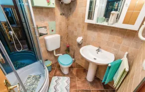 1 Bedroom Stunning Apartment In Lovran - Image 3