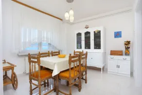 Two bedroom apartment near beach Arbanija, Čiovo (A-18661-a) - Image 5