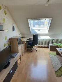 Alojamiento privado en un BR 2. Dachgeschosswohnung. Para 2 máx. 3 Pers. - Image 2