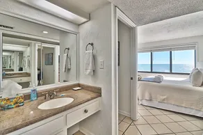 Oceanfront 3Br/2Ba Condo /Dog-Friendly / Pool - Image 2