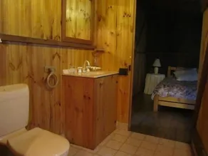 Willow Cottage @ Hidden Valley Retreat Cottages - Image 2