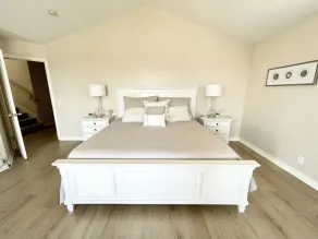 Panoramic ocean view and stunning sunsets in Oceanside with EV charger & AC! - Image 5