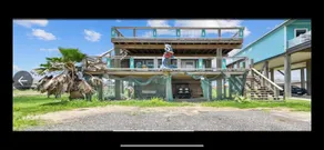 Shark Shack sleeps 9 people 🤩  gorgeous ocean view from house - Image 4