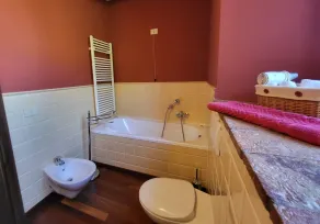 Renovated silk factory, private pool- Sleeping 14.  Near Barga WIFI. Chef option - Image 2