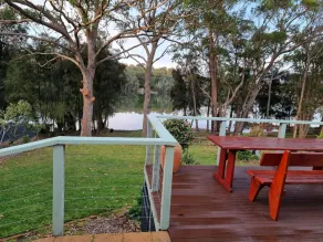 Bellbird Lakeside Cottage  - Image 5