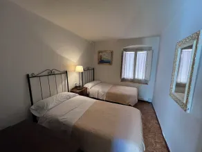 Hus Med spektakulär utsikt över Cingles del Bertí - Image 4