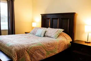 Cozy escape minutes from The Ark! - Image 3