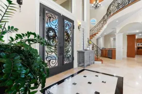 Bring Your Boat!  Luxe Lakefront ☀Pool☀Hot Tub☀Dock ☀ Close to Restaurants - Image 2