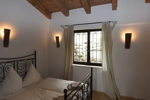 Exclusivo apartamento con impresionantes vistas al lago y solárium. - Image 4