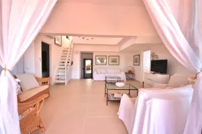 DOLCEVITA COTTAGE von KlabHouse mit Whirlpool und Panoramaterrasse - Image 5
