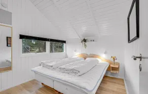 Beautiful Home In Thisted With Kitchen - Image 4