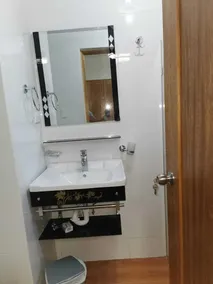 Oasis - Swimming Pool, Netflix, WIFI, AC, CATV 2 - Image 5