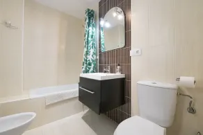 Charmant appartement convivial et familial avec terrasse et barbecue | Plage à proximité - Image 2