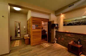 Villa Master with Pool - Image 4