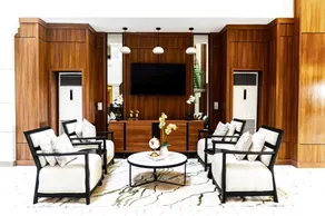 Summit Hotel & Apartments VGC - Image 3