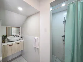 Nice and bright apartment close to Palm Beach - Image 4