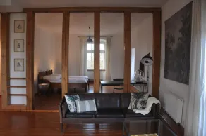Stylish apartment in a manor house - rural hideaway in the countryside - Image 3