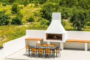 Villa Luna luxury apartment - Image 4