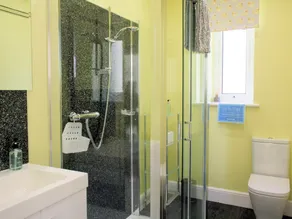 2 bedroom accommodation in St Fillans, near Crieff - Image 2