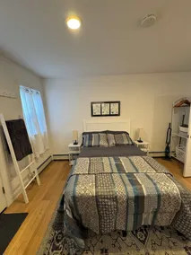 Beautiful Private Studio Apartment! - Image 5