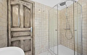 Nice home in Cabrunici - Image 4