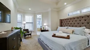 Royal Palms - 4BR/4 BA Luxury Home w/ Pool & Spa - Image 3