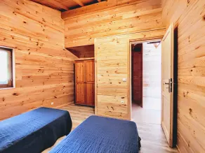 Chalet 5 bd/12 p. Hautes-Alpes, lake, ski, mountain, sauna and wood fire - Image 5