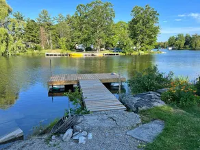 Waterfront house - Image 4