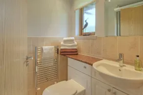 Mellerstain Lodge (No.2) Pets allowed - sleeps 6 guests  in 2 bedrooms - Image 2