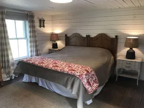 Authentic  Creekside restored farmhouse - birding  w 60 ac of wildlife trails - Image 5