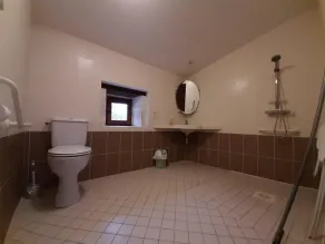Historic Riverside Mill with Pool, Baby Gear, and Modern Comforts - Image 3
