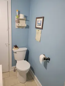 Ideal location for summer and winter activities with plenty of outdoor space. - Image 5