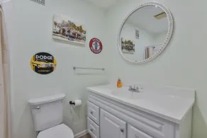 4/4 Main home with 2/1 guest cottage, Private 10 Acre Home -2 min drive from WEC - Image 3