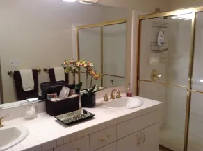 Two Master Suites; Walk to Ferry Building - Flexible Stay Requests 4153093696 - Image 2