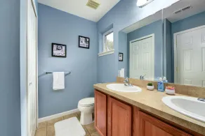 Cozy Ohio City home w/Hot Tub & amazing amenities! - Image 4