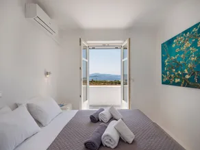 Seaside Paros Ambelas Villa 1 - Image 5