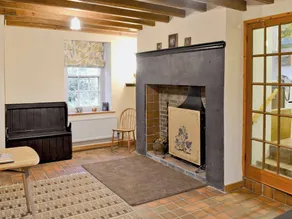 3 bedroom accommodation in Llangaffo, Anglesey - Image 2